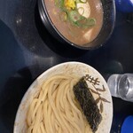 tsukememmushin - 豚骨つけ麺