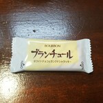 キッチン ブルー グローブ - お菓子のアップ