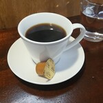 キッチン ブルー グローブ - ホットコーヒーのアップ