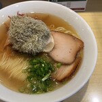 Hakodate Shio Ramen Goryoukaku - ラーメン+メンマ+かごめ昆布