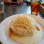 レインボーパンケーキ