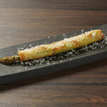 Fried spring rolls with sakura shrimp and asparagus