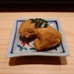 鮨 さいとう 麻布台 - 鯛の真子:山椒の葉の風味と