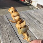 鳥義 - 焼き鳥（タレ）です。