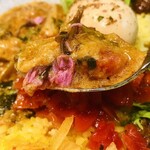 SPICY CURRY 魯珈 - 