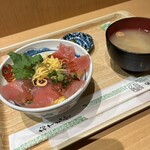 海鮮丼・天ぷら 博多 喜水丸 - ミニマグロ丼