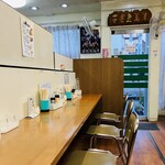 長崎亭 - 店内