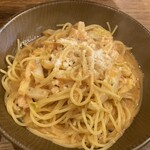 ぶどうの根っこ - Kids Pastaのズワイ蟹と白菜のトマトクリームパスタ