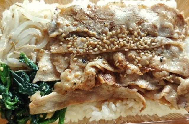 七輪焼肉弁当 蓮桜（REN&ndash;OU） - 弘前（弁当）の写真