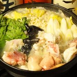 Tsuchikatsu - 冬ならでは！アンコウ鍋。味噌醤油ベースの漁師風鍋。コクと旨みが味わえます