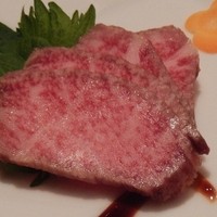 ビフテキのカワムラ 三宮本店 - 神戸牛炙り