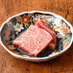 2 pieces of Kagoshima Wagyu beef loin (sauce/shio) each