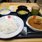 松屋 - マレーシア風牛肉煮込み～ルンダン～(ライス並)780円 ポテトサラダは無料