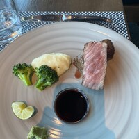 Prime42 steakhouse & sky bar - 
