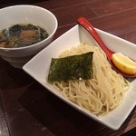 ぷかぷか - これが自慢の味玉塩つけ麺だ！