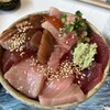海鮮丼 とと丸