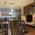 カレーハウス GARI - 内観　懐かしい感じの店内で落ち着きます^ ^