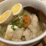 蕎麦切り 春のすけ - 牛もつ煮込み。