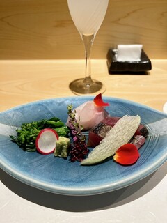 Sushi Kanade - カツオとクエ 春を感じる菜の花