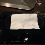 表参道うかい亭 - テーブルセット