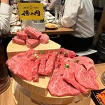 神田焼肉 俺の肉 - 