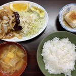 お花食堂　 - 豚バラ焼肉の日替わり