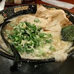 バリバリジョニー - （2014.1.25）バリとんラーメン、カタメン