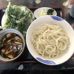 手打ちうどん　のじ - 肉汁、春菊天