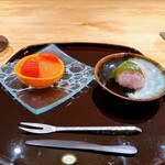 御料理 ふじ田 - 甘味：せとかオレンジ＆いちごアングレーズソース＆さくら餅