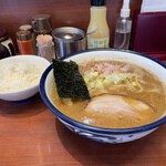 Tsukemen Gyoku - 中華そば(中盛)900円+白米150円=1050円