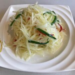 本格四川料理 蜀魚記 - 麺にも見える凉拌土豆（じゃがいも細切り冷製）680円