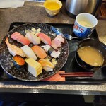 昭和 Dining - ランチ(握り10貫)