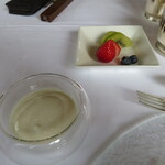 ザ・フジヤ - ヨーグルト・フルーツ