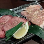 炭火焼肉 にく式 - 上タン&鶏セセリ