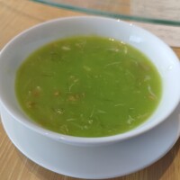 中国料理 「王朝」 ヒルトン東京 - フカヒレ入りグリーンピースのスープ