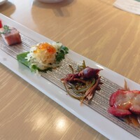 中国料理 「王朝」 ヒルトン東京 - ランチコースの前菜盛り合わせ