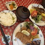 西洋膳所おがわ - 豚ロース照り焼きもしっかり照り焼きソースがからまったご飯に合う一品