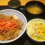 吉野家 - 牛丼あたまの大盛380円 サラダ味噌汁セット120円