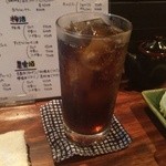 茶里亭 - 母島産サトウキビを原料にしたラムのコーラ割