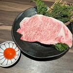 焼肉 清次郎 - 黒毛和牛特上炙りすき焼き