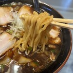 八平の食堂 - 麺がのびのびしてます。