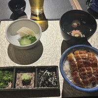 炭焼きうなぎ・かしわ 登河 - 