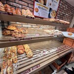イスズベーカリー 阪神スクラ三宮店 - 