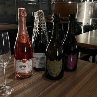 和牛との最高なマリアージュをご提供。地酒からワインまで厳選♪