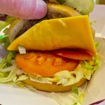 マクドナルド - 下段を除く。もしかしこの赤いヤツか⁈