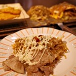 Hiroshima Ryuu Okonomiyaki Teppan Ryouri Gansu - ソースとマヨネーズはお好みで