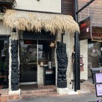 珊瑚礁 - お店の入口