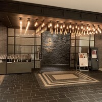 ロウリーズ・ザ・プライムリブ 恵比寿ガーデンプレイス店 - 