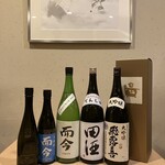 Wazen Iida - 全国各地から厳選された日本酒を提供しています。