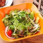 パクチー好きにはたまらない　♪パクチーサラダ♪